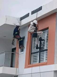 Painting skimming plastering roofing tilling ceilings