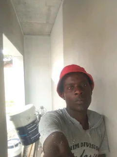 Plasterer ,brick layer, Skimmer, painter