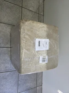 Delivery top box brand new