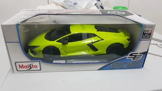 1:18 Lamborghini revuelto