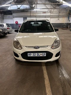 Reliable 2016 Ford Figo - Perfect for City Driving & ehailing