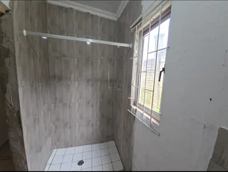 Outbuilding available immediately for rent in Mount Vernon, Malvern