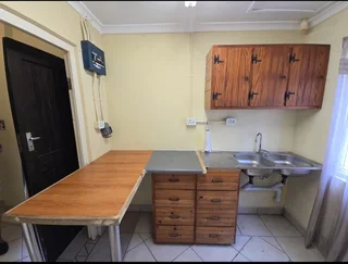 Outbuilding available immediately for rent in Mount Vernon, Malvern