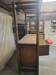 Bar - Ad posted by Nadine Schouw