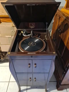 1920 My Masters Voice Gramephone