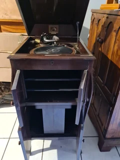 1920 My Masters Voice Gramephone