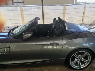 2011 BMW Z4 Convertible