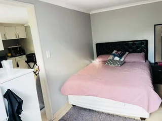 1 Bedroom Apartment, Forest Village, Eersterivier