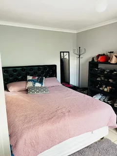 1 Bedroom Apartment, Forest Village, Eersterivier