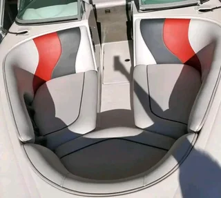 Boat detailing and buffing