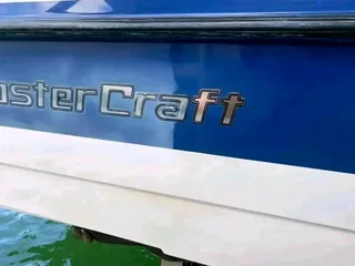 Boat detailing and buffing