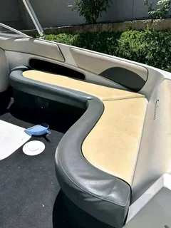 Boat detailing buffing