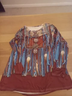 Womens Medium to Large Clothes for SALE!  Good quality