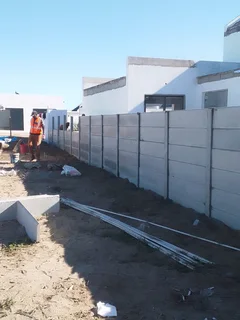 VIBRACRETE WALLS AND EXTENSION