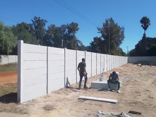 VIBRACRETE WALLS AND EXTENSION AROUND CAPETOWN