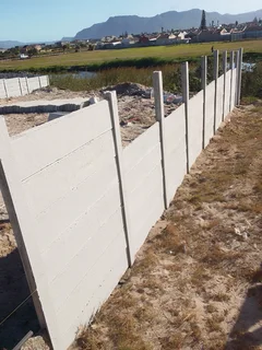 VIBRACRETE WALLS AND EXTENSION AROUND CAPETOWN