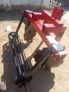 Ridger/ Potato or Vegetable bed Ridger with rollers