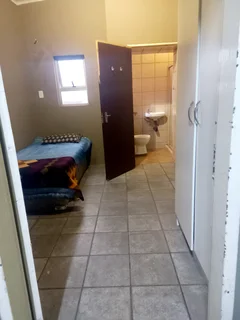 Rooms to rent in Sophiatown