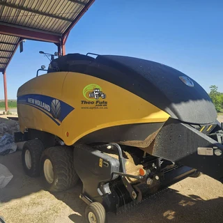 2021 New Holland Big Baler 1290