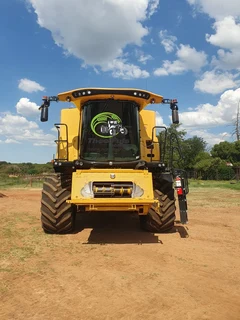 2023 New Holland CR7.90 Stroper