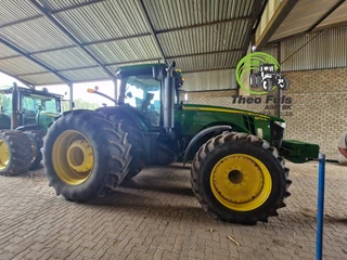 2016 John Deere 8370R