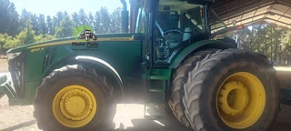 2014 John Deere 8310R