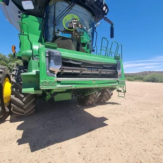 2023 John Deere X9 1100