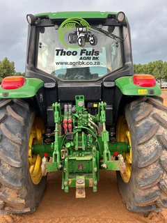 2015 John Deere 6125 M