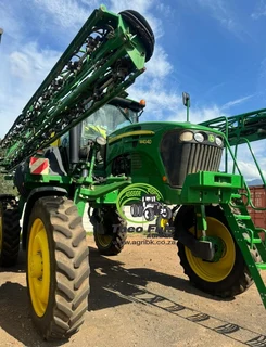 2021 John Deere M4040