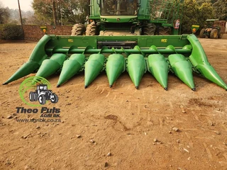 2012 John Deere 608 C