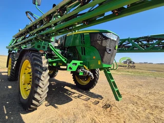 2020 John Deere R4045