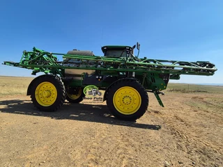 2020 John Deere R4045