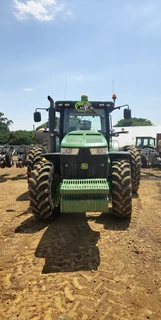 2013 John Deere 8260R