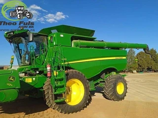 2018 John Deere S770