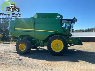 2018 John Deere S770