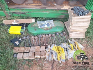 2013 John Deere 606 C