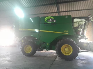 2018 John Deere S760