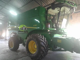 2018 John Deere S760