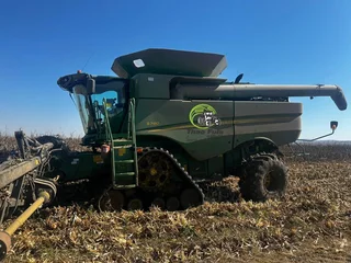 2024 John Deere S780