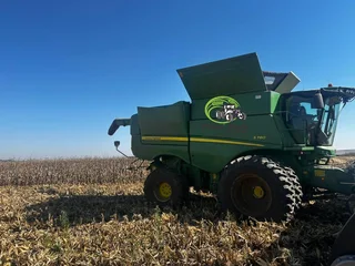 2023 John Deere S780