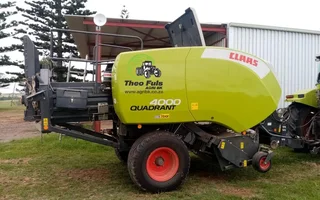 2018 Claas Quadrant 4000