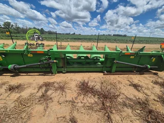 2017 John Deere 608C