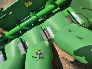 2017 John Deere 608C