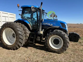 2019 New Holland T7060