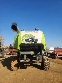 2017 Claas Tucano 570