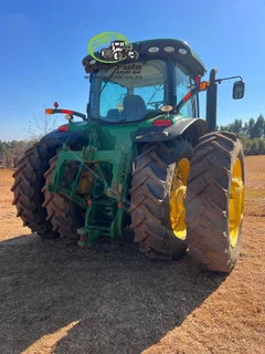 2012 John Deere 8260R