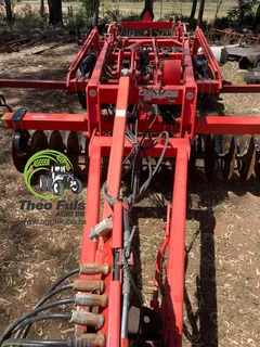 2016 Kuhn DMR 4855 Dominator
