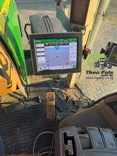 2008 John Deere 8230