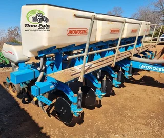 2023 Monosem Planter