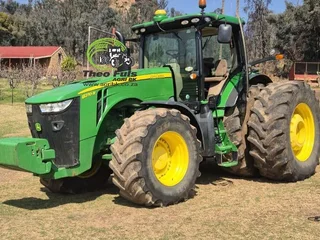 2016 JOhn Deere 8270R